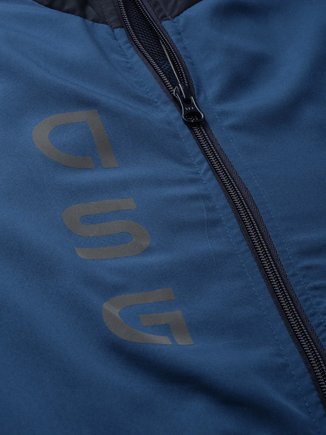 Alcis Men Teal Blue Black Solid Tracksuit